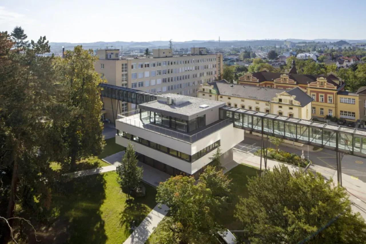 Příběh pokračuje: benešovský chirurgický pavilon bodoval u poroty